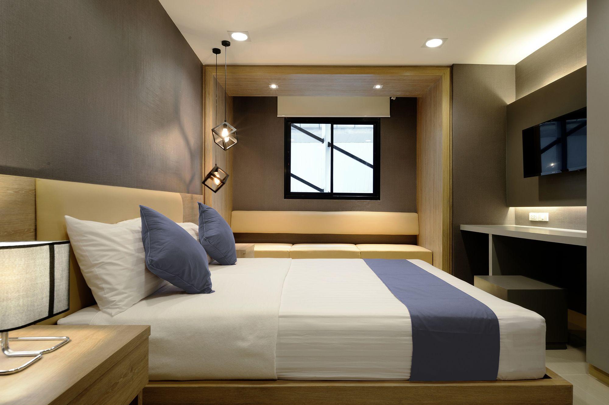 Pratunam19 Hotel Бангкок Экстерьер фото